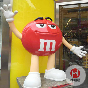 门市卡通造型橱窗展示